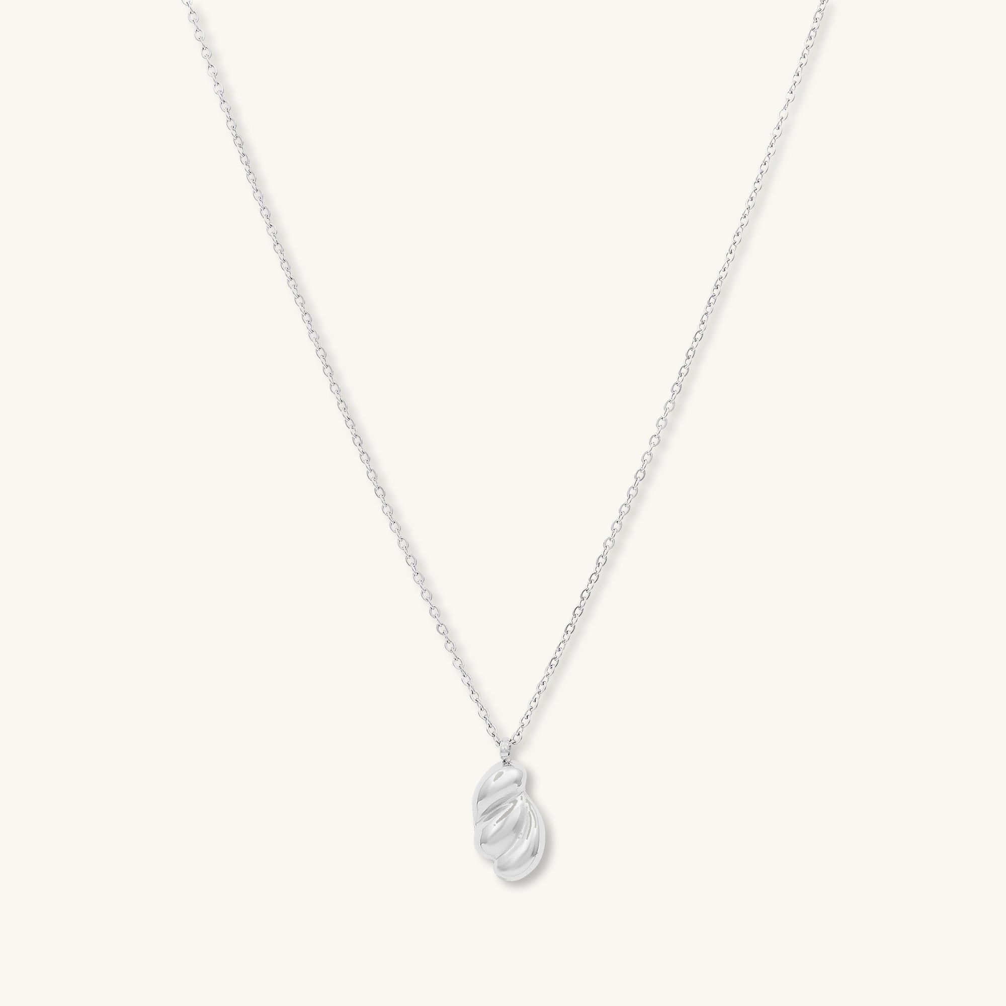 Croissant Dome Necklace - Camile & Stone