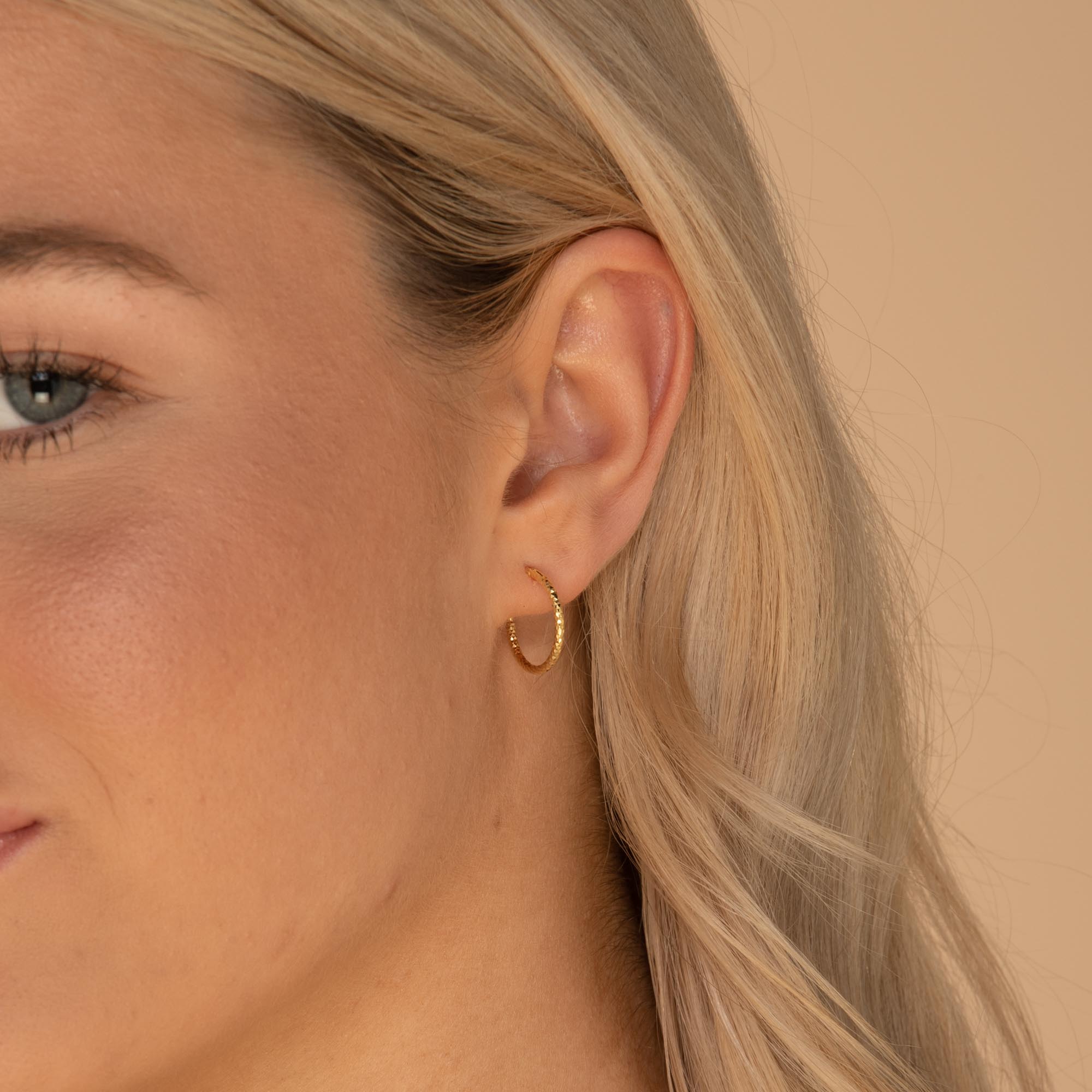 Edged Hoop Earrings - Camile & Stone