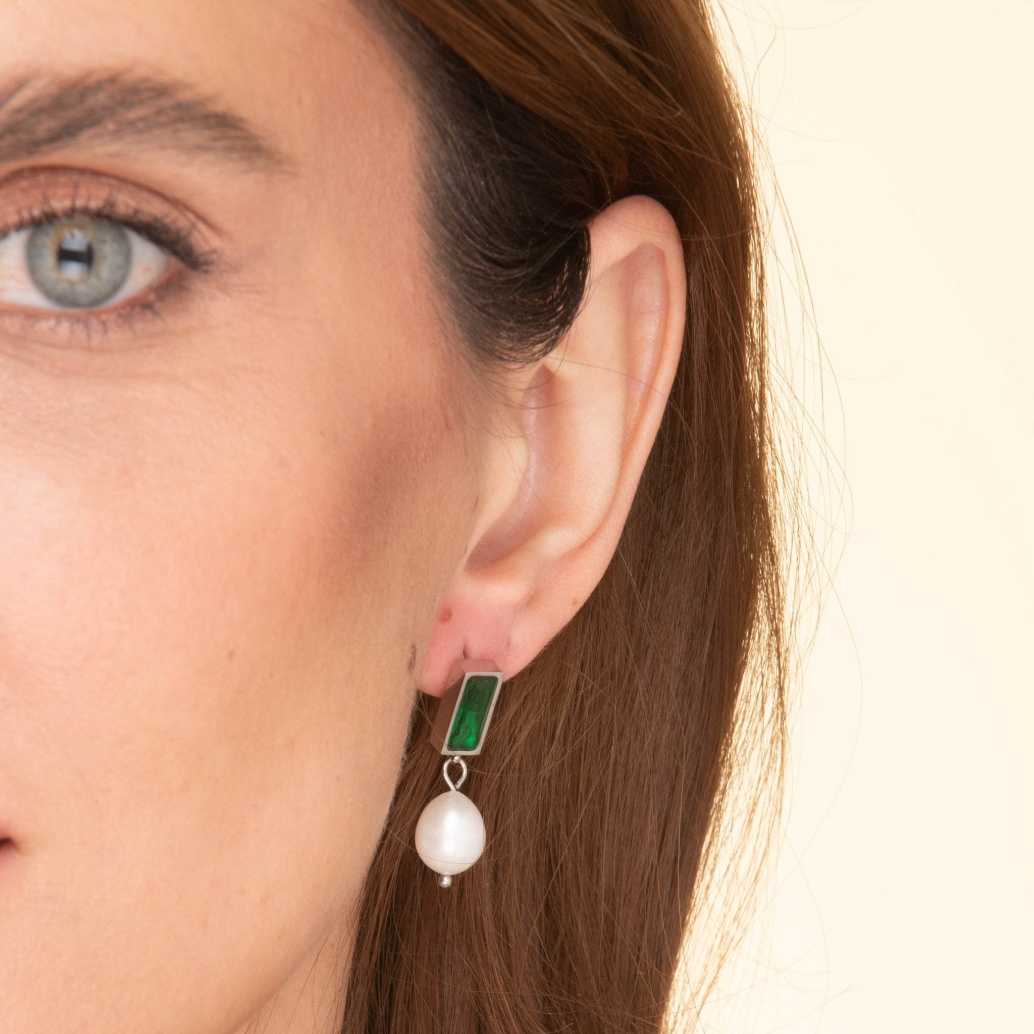 Lydia Emerald Pearl Earrings - Camile & Stone