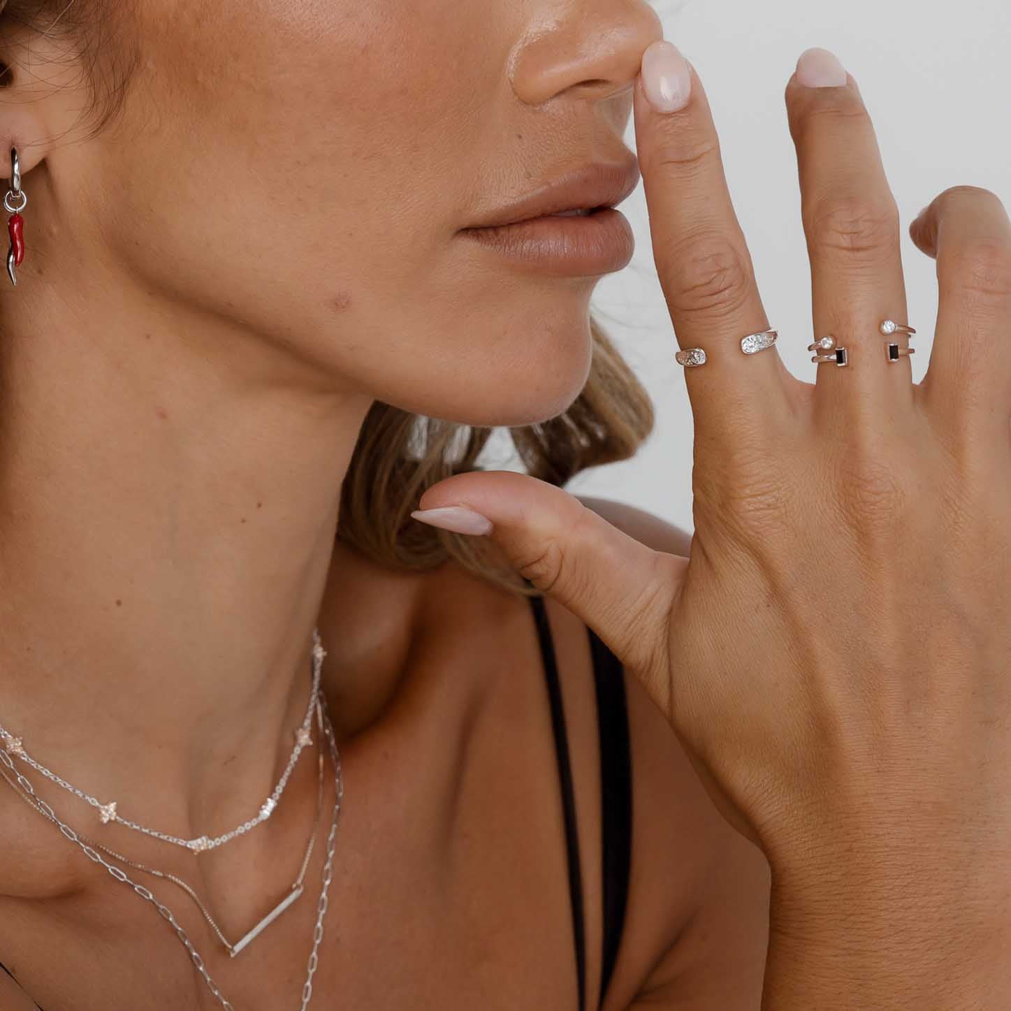 Rectangle Onyx Open Ring - Camile & Stone