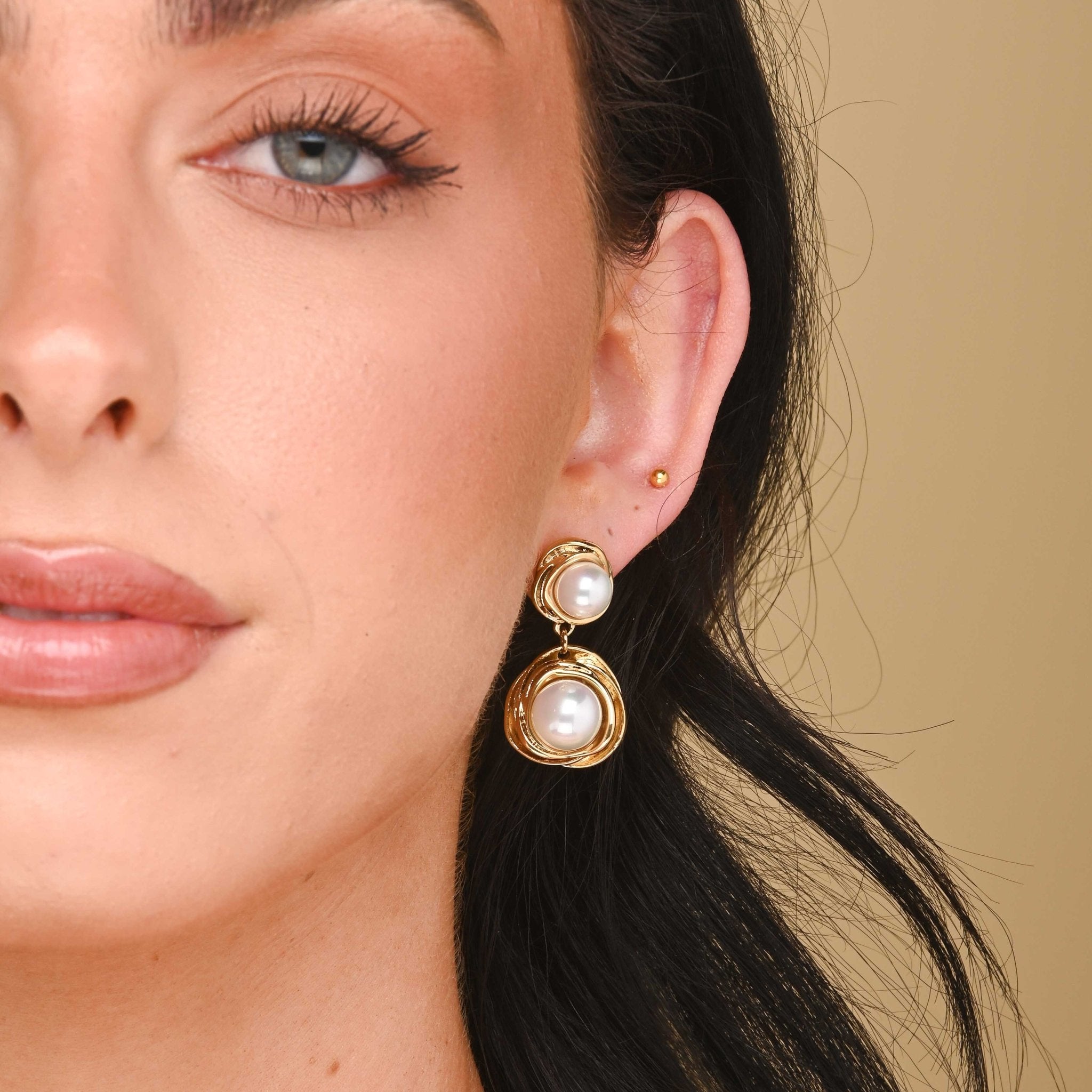 Skyler Double Pearl Stud Earrings - Camile & Stone