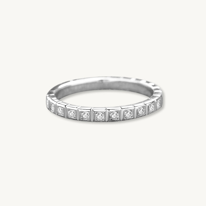 The Everly Moissanite Diamond Engagement Ring - Camile & Stone