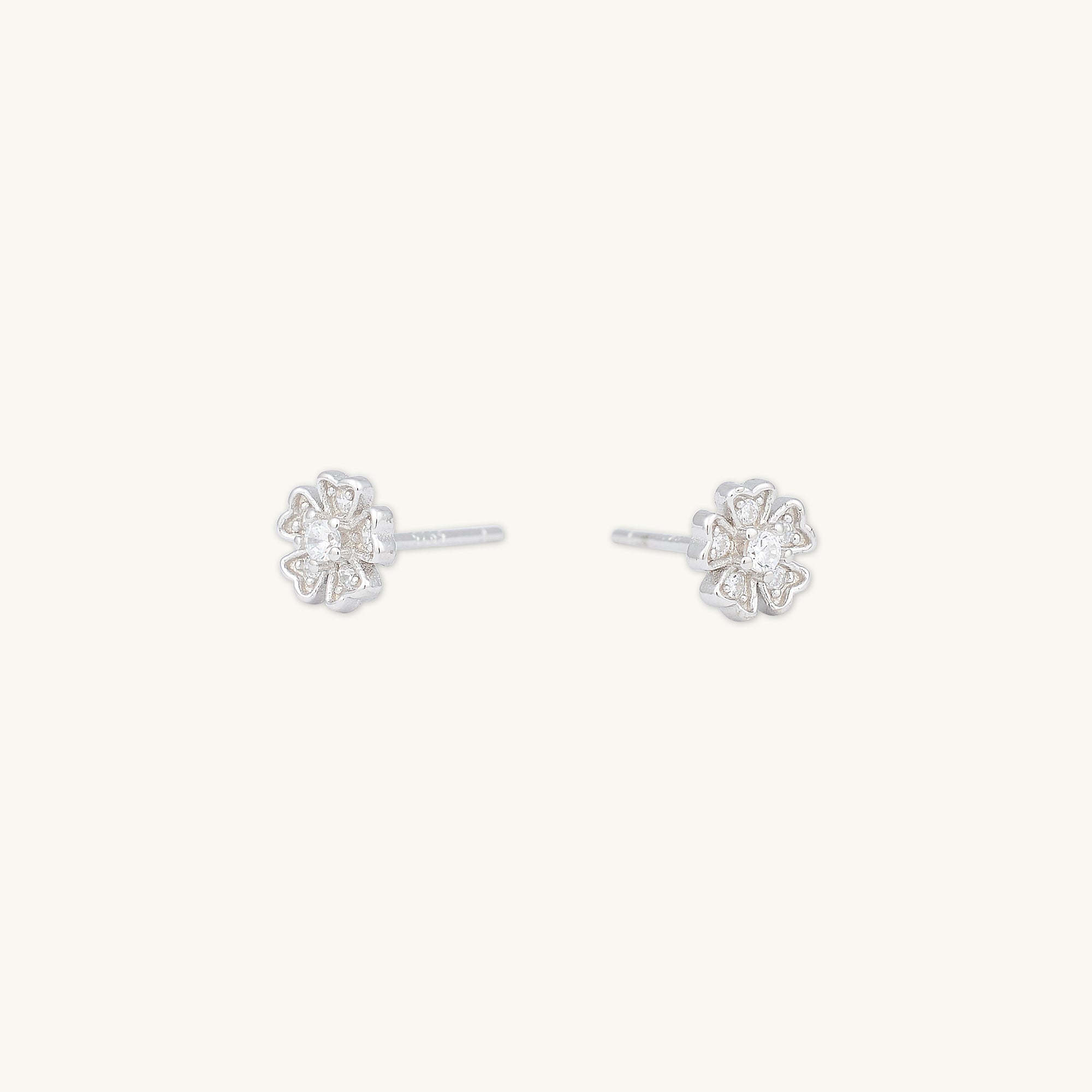 Fleur Sapphire Stud Earrings