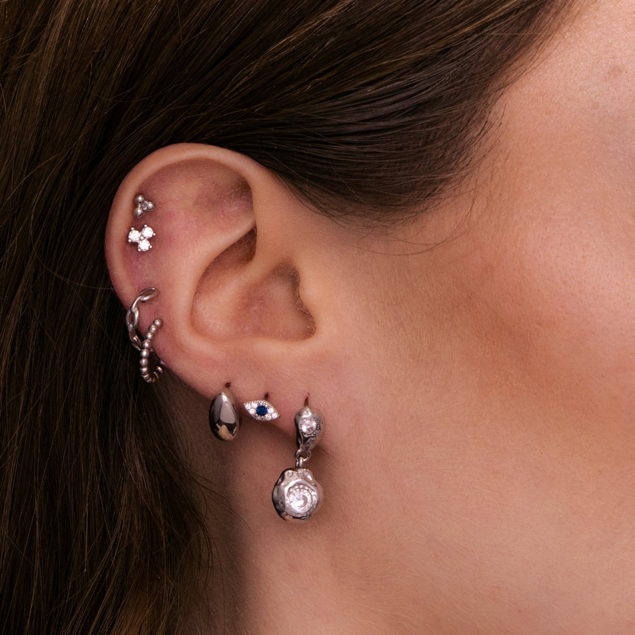 Lotus Sapphire Barbell Stud Cartilage Earrings - Camile & Stone