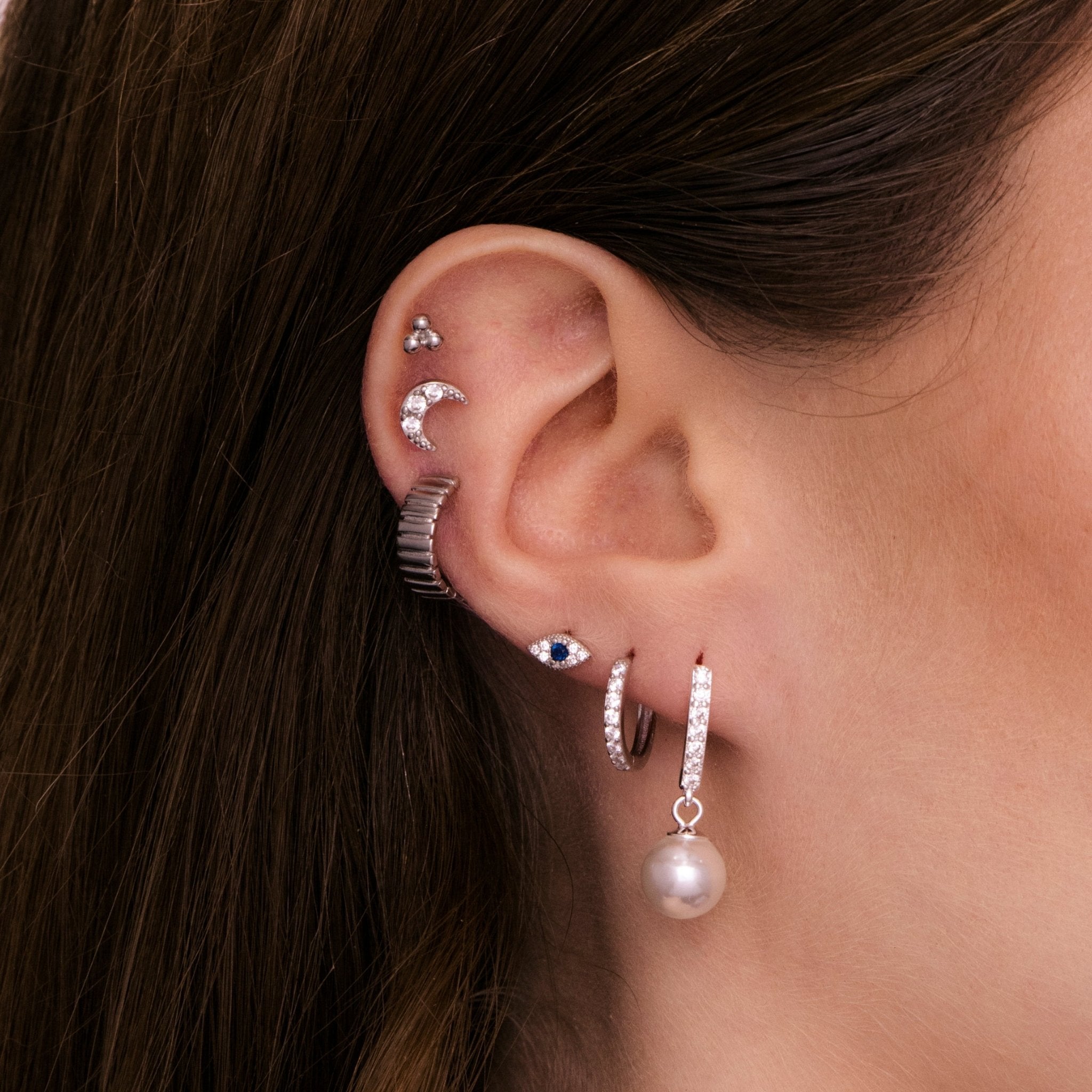 Moon Sapphire Barbell Stud Cartilage Earrings - Camile & Stone
