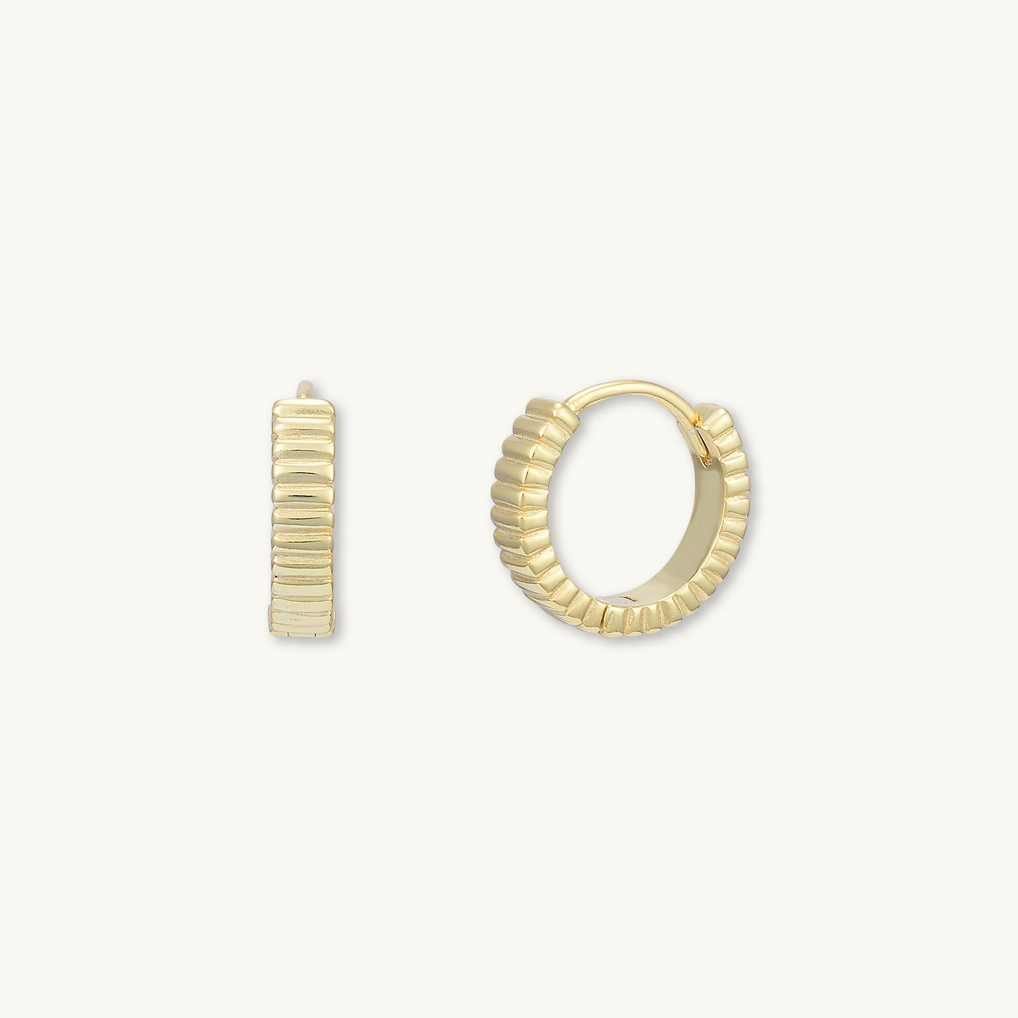 Ridges Huggie Earrings - Camile & Stone